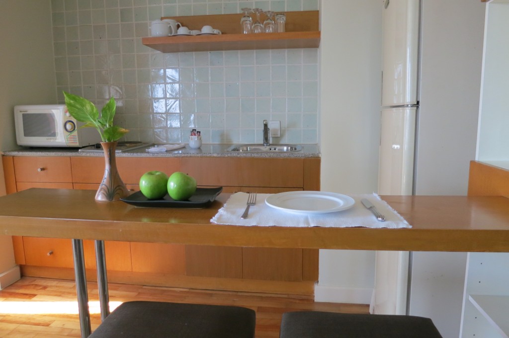 Kitchenette, studio suite